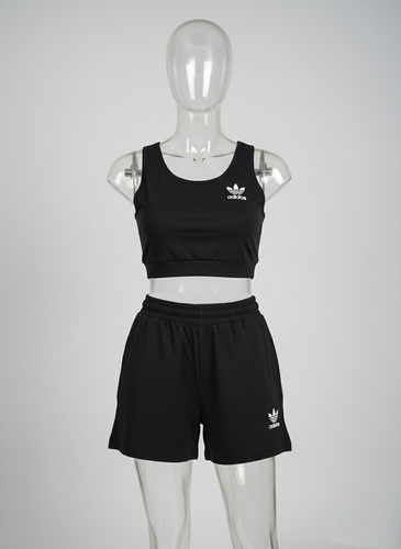 ست کراپ و شلوارک آدیداس زنانه کد 1075