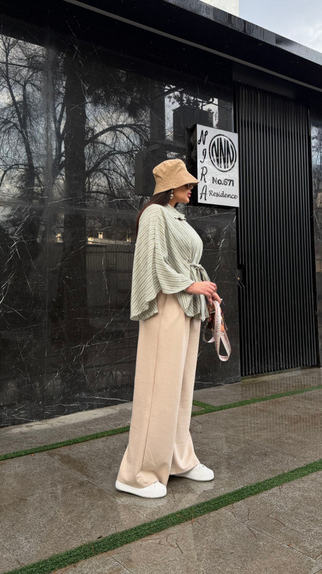 پانچ زنانه بارانا